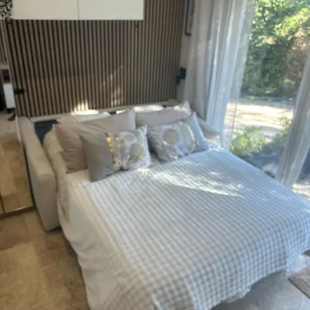 شقة Cosy Pres Du Pont Du Gard *