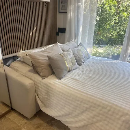 Cosy Pres Du Pont Du Gard شقة *